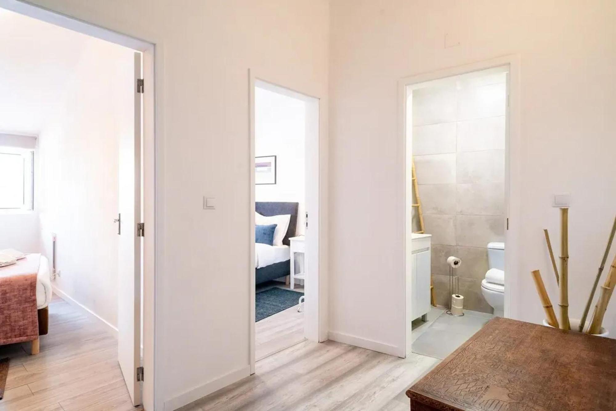 Appartamento Stylish In Porto, Balcony. *